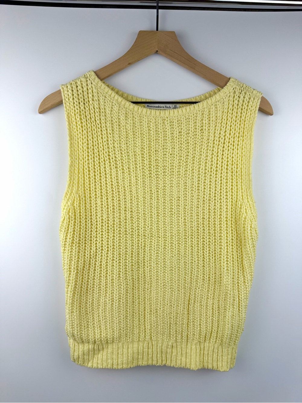 Abercrombie & Fitch Pale Yellow Knit Sleeveless Tank